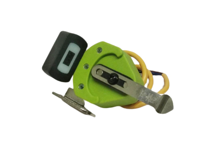 NEEDLE DETECTOR